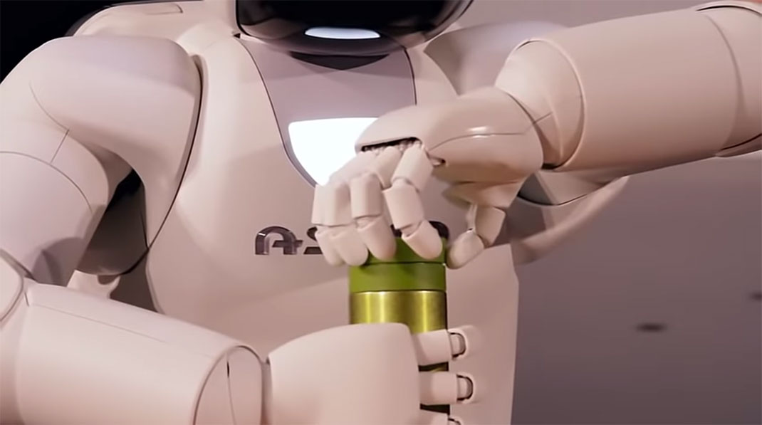 6-youtube-asimo