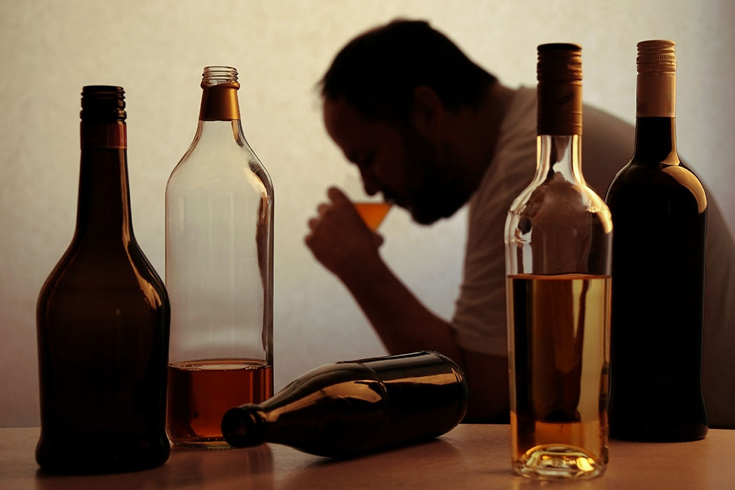 alcoolique-bouteilles