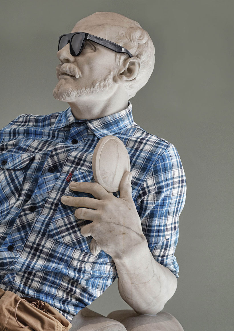 les-celebres-sculptures-du-louvre-completement-relookees-en-hipster8