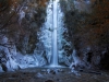 Une splendide chute d’eau gelée semble sortie tout droit d’un conte de fées