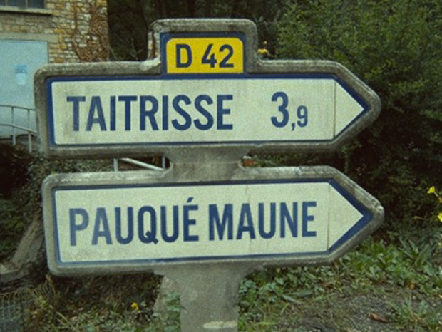 detourner-les-panneaux-pour-inventer-des-villes-imaginaires-et-geeksUNE