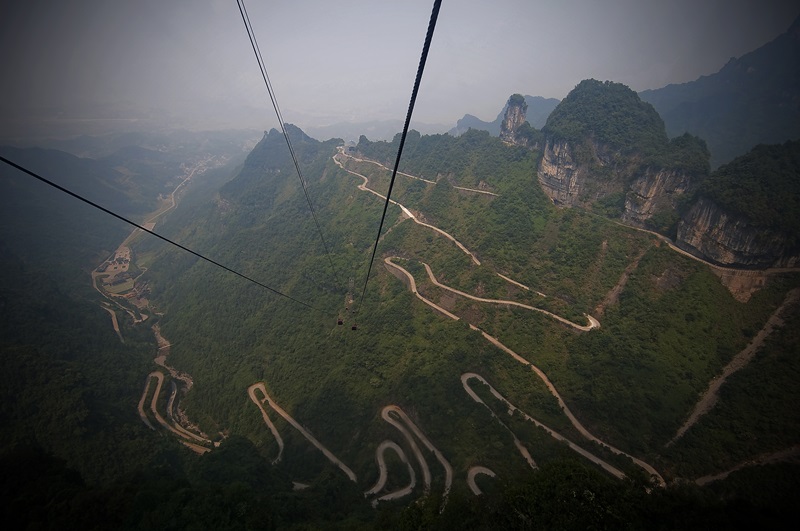 21_routes_spectaculaires_que_vous_devez_parcourir_au_moins_une_fois_dans_votre_vie_5bis
