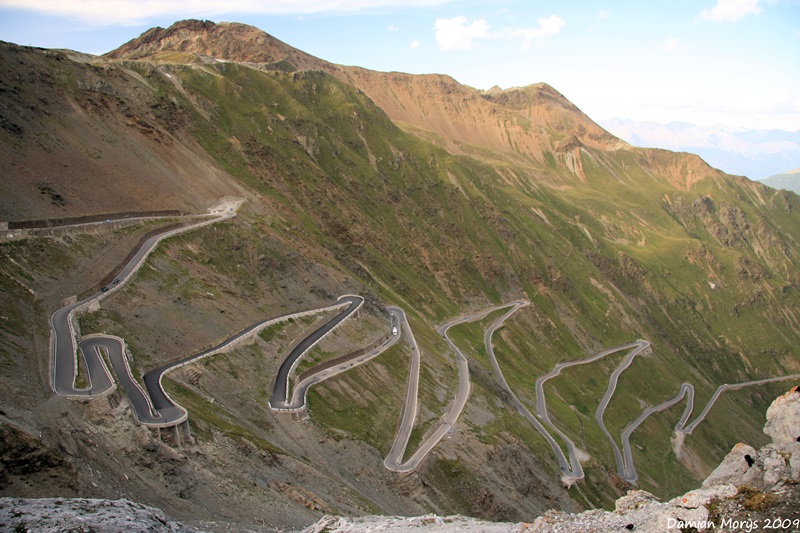21_routes_spectaculaires_que_vous_devez_parcourir_au_moins_une_fois_dans_votre_vie_8