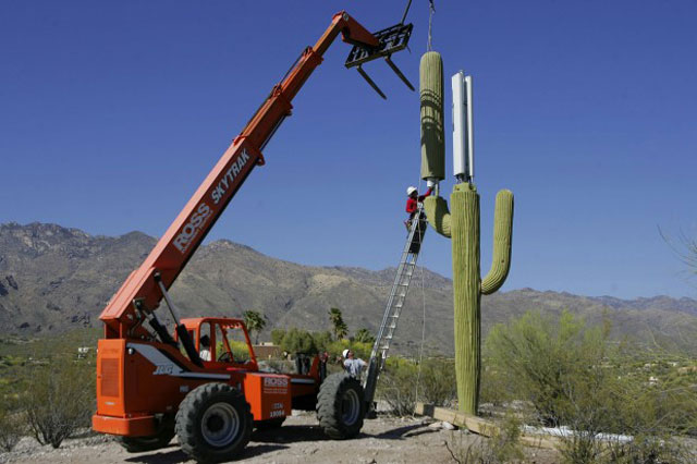 25-exemples-de-camouflages-ingenieux-pour-cacher-vos-antennes-telephoniques18