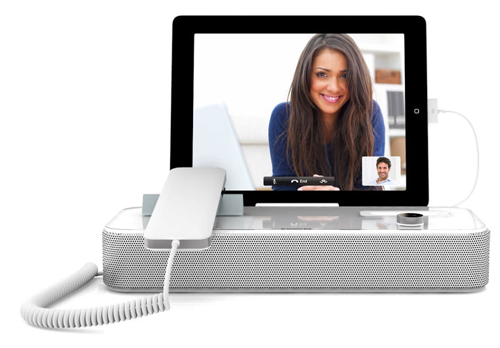 audioffice-laccessoire-geek-qui-transforme-votre-iphone-en-telephone-fixe-6