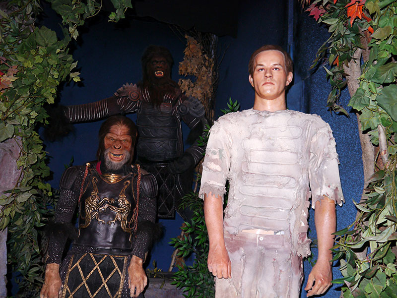 les-plus-belles-horreurs-du-pire-musee-de-cire-des-etats-unis-12