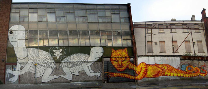 blu-lartiste-urbain-qui-metamorphose-les-facades-dimmeubles-avec-ses-peintures-engagees100