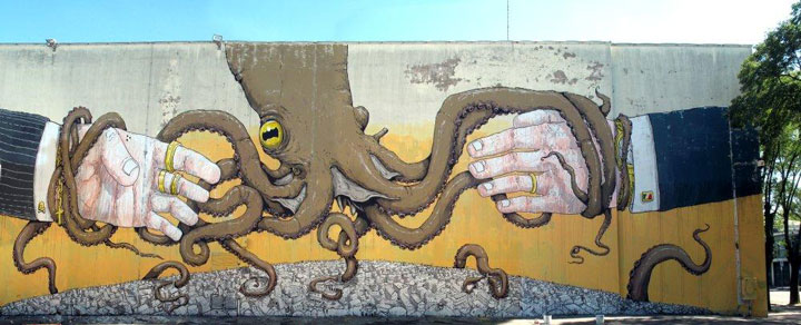 blu-lartiste-urbain-qui-metamorphose-les-facades-dimmeubles-avec-ses-peintures-engagees101
