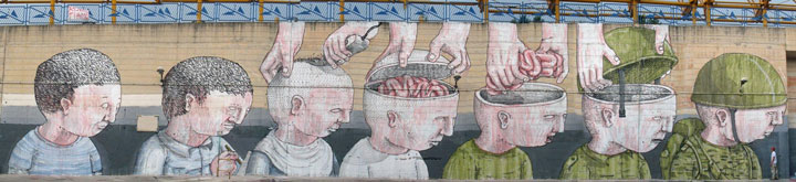 blu-lartiste-urbain-qui-metamorphose-les-facades-dimmeubles-avec-ses-peintures-engagees12