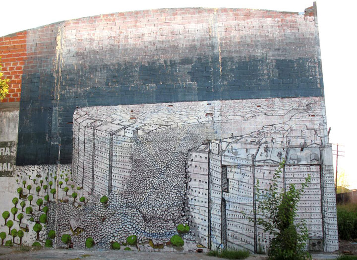 blu-lartiste-urbain-qui-metamorphose-les-facades-dimmeubles-avec-ses-peintures-engagees97