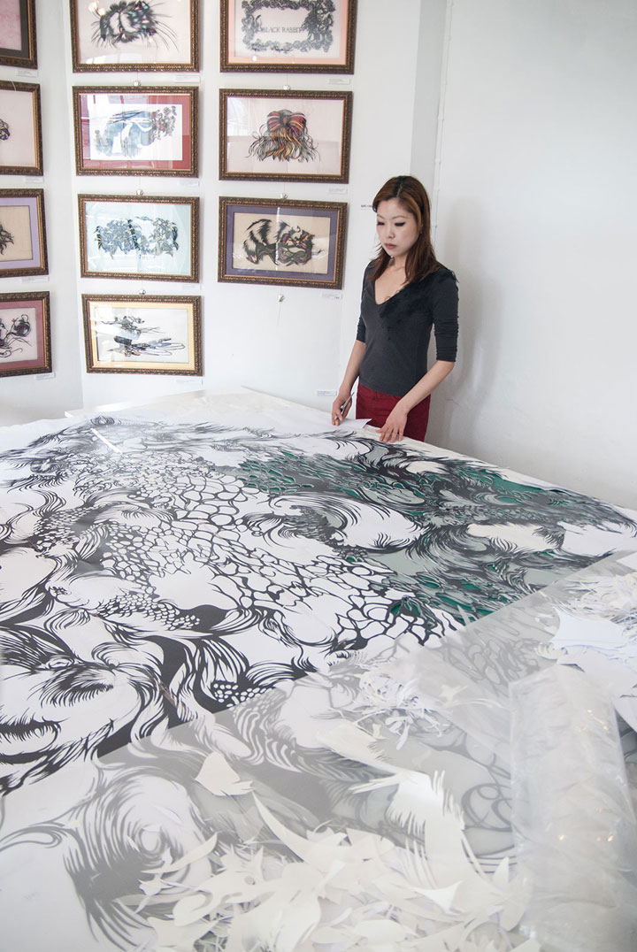 les-extraordinaires-sculptures-de-papier-decoupees-a-la-main-de-nahoko-kojima19
