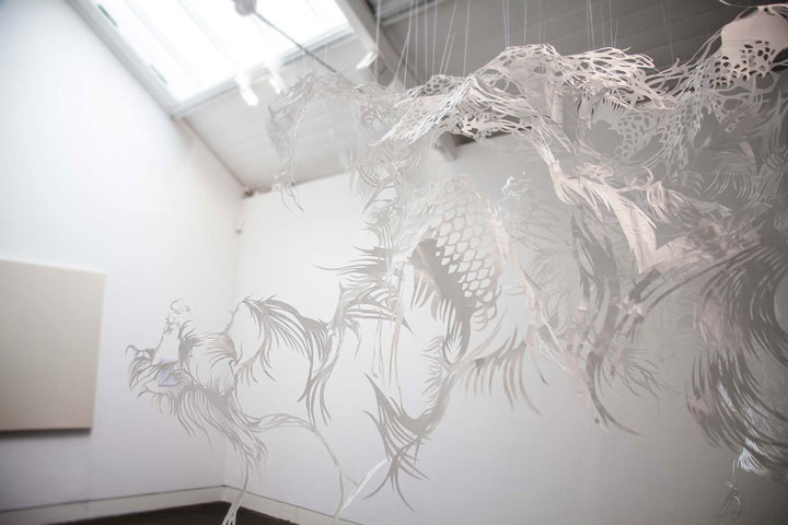 les-extraordinaires-sculptures-de-papier-decoupees-a-la-main-de-nahoko-kojima6
