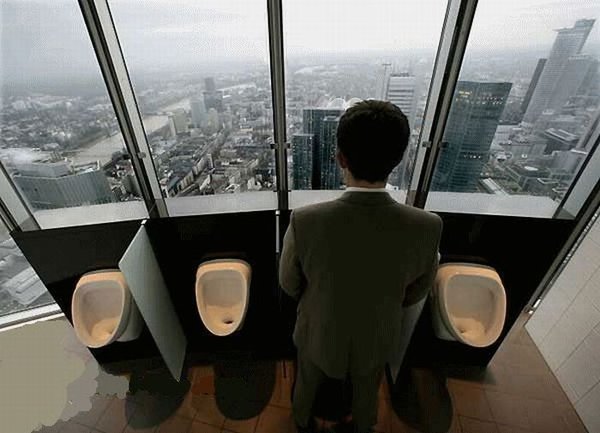 les-50-toilettes-les-plus-insolites-au-monde-2