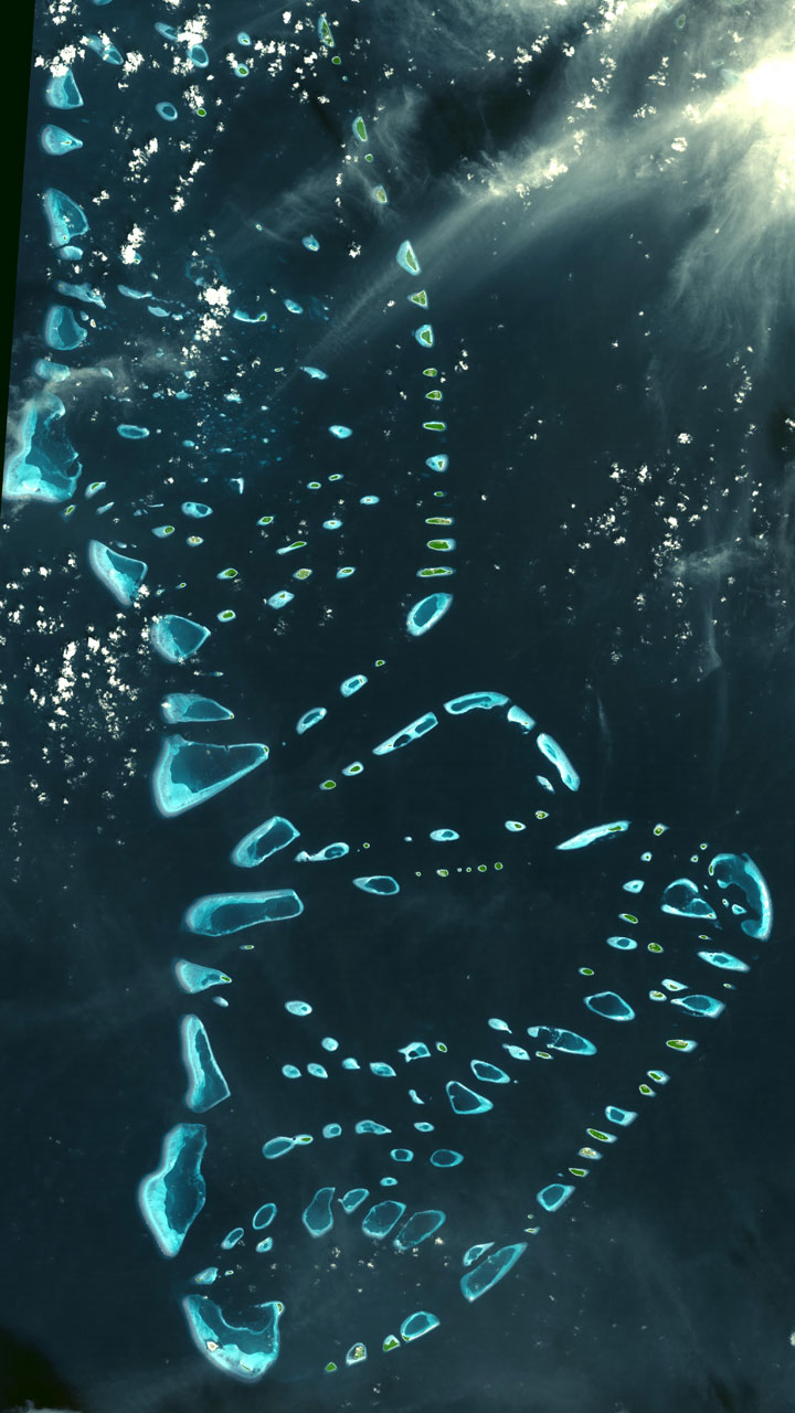 55-photographies-epoustouflantes-de-la-terre-vue-de-lespace-prises-par-des-satellites-de-la-nasa37