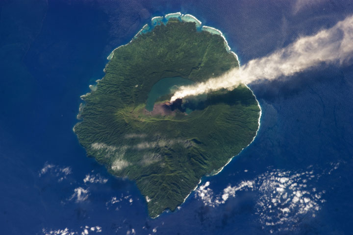 55-photographies-epoustouflantes-de-la-terre-vue-de-lespace-prises-par-des-satellites-de-la-nasa5