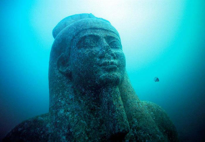 8-cites-en-ruines-qui-restent-encore-un-mystere-pour-les-scientifiques14