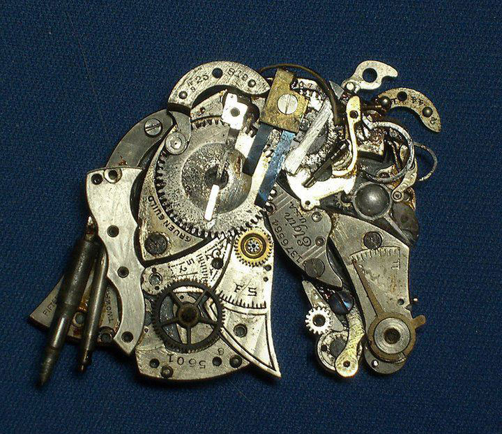 de-vieilles-montres-a-gousset-recyclees-et-transformees-en-detonnantes-sculptures12