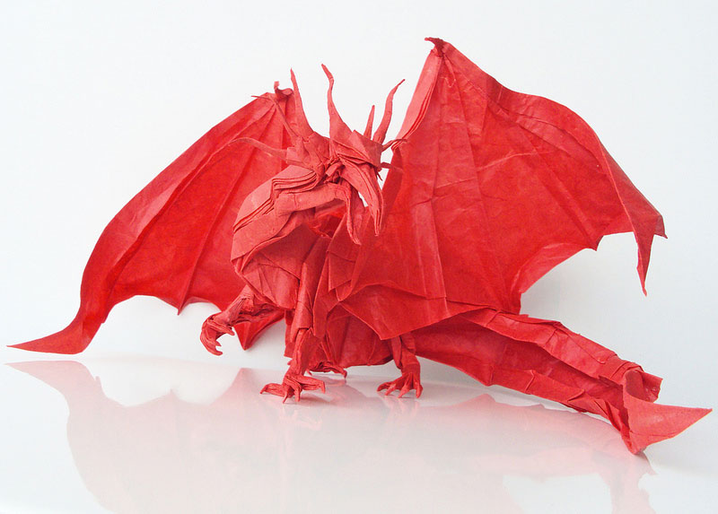 des-feuilles-de-papier-se-metamorphosent-en-magnifiques-animaux-grace-a-des-origamis2