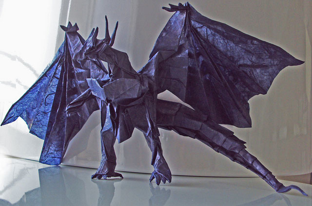 des-feuilles-de-papier-se-metamorphosent-en-magnifiques-animaux-grace-a-des-origamis24