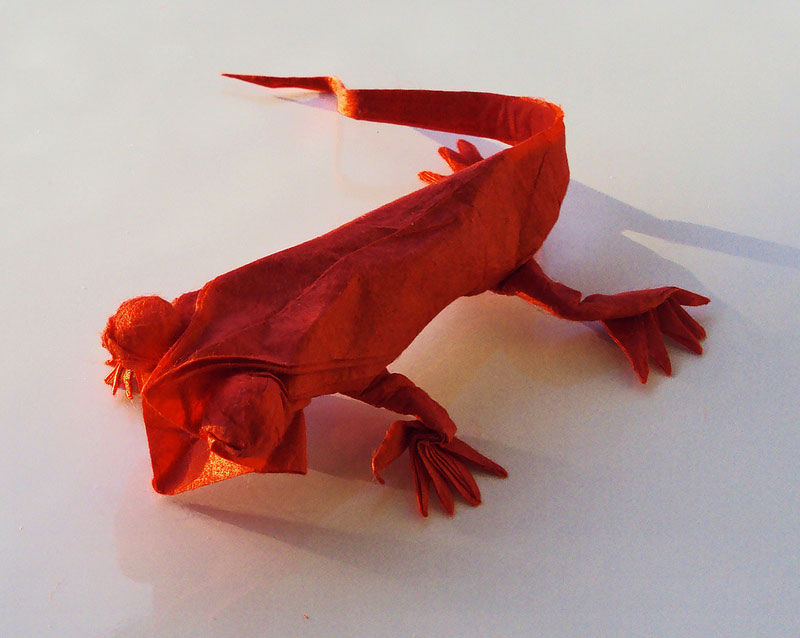 des-feuilles-de-papier-se-metamorphosent-en-magnifiques-animaux-grace-a-des-origamis26