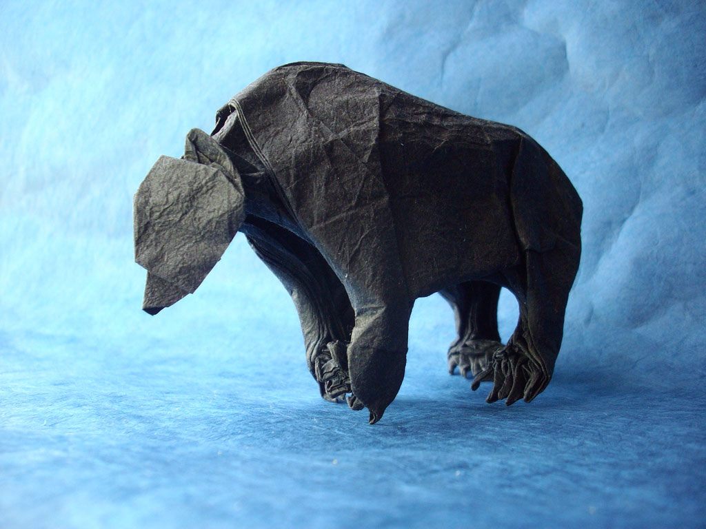 des-feuilles-de-papier-se-metamorphosent-en-magnifiques-animaux-grace-a-des-origamis4
