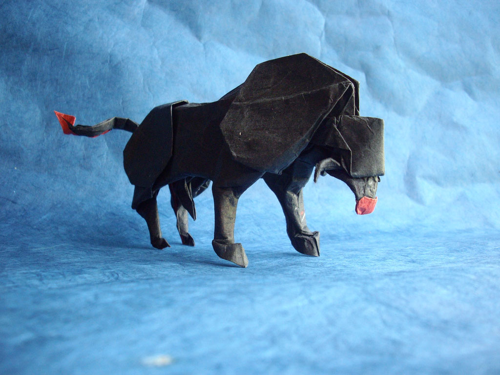 des-feuilles-de-papier-se-metamorphosent-en-magnifiques-animaux-grace-a-des-origamis7