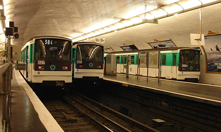 dici-2015-vous-aurez-acces-aux-reseaux-3g-et-4g-dans-lintegralite-du-metro-parisien-une