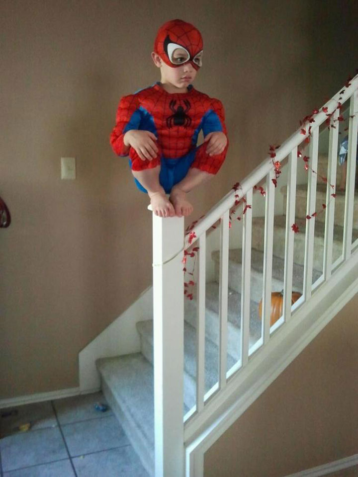 33-parents-qui-ont-deguise-a-la-perfection-leurs-rejetons-pour-halloween14
