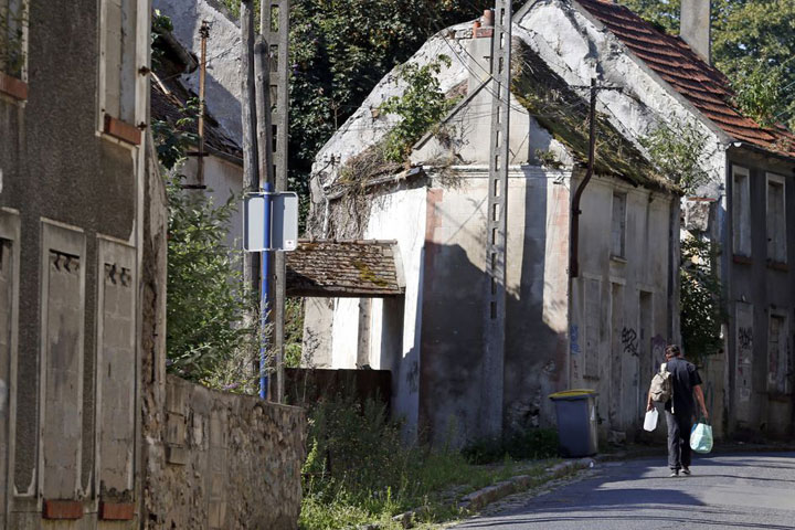 a-la-decouverte-du-vieux-village-de-goussainville-un-quartier-totalement-abandonne-a-vingt-kilometres-de-paris11
