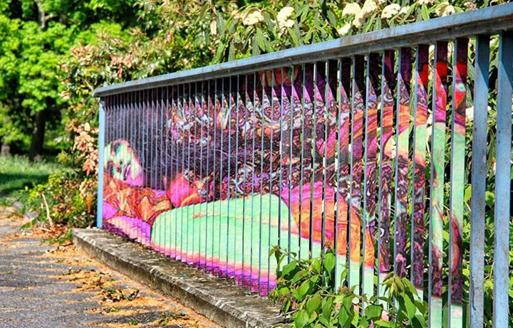 decouvrez-de-surprenantes-oeuvres-de-street-art-dissimulees-dans-les-rues-visibles-que-sous-un-certain-angle-13