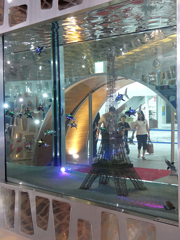 jessiko-le-seul-robot-poisson-au-monde-a-pouvoir-nager-en-communaute-de-facon-autonome5