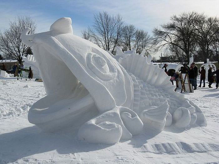 20-sculptures-impressionnantes-qui-feront-fondre-de-jalousie-nos-traditionnels-bonhommes-de-neige18