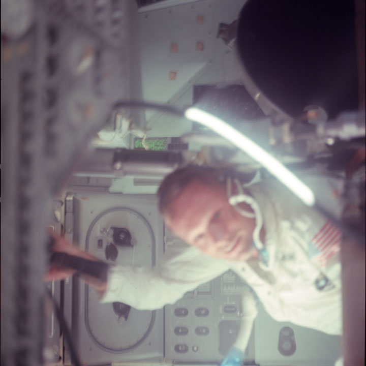 decouvrez-des-images-inedites-de-la-mission-apollo-11-devoilees-par-la-nasa25