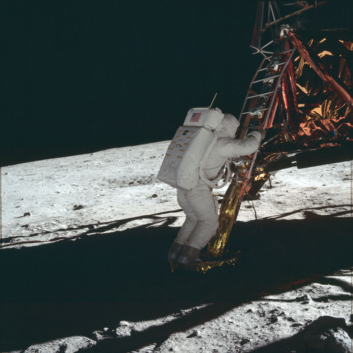 decouvrez-des-images-inedites-de-la-mission-apollo-11-devoilees-par-la-nasa57