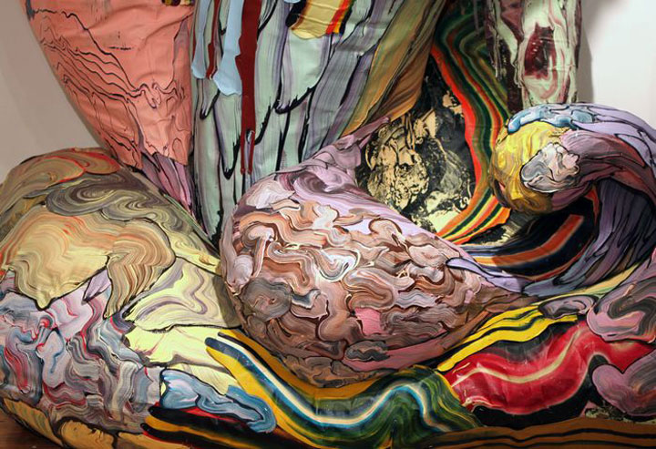 decouvrez-les-surprenantes-installations-en-bois-dun-artiste-bresilien12