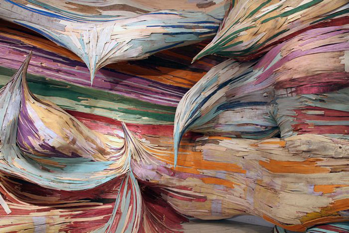 decouvrez-les-surprenantes-installations-en-bois-dun-artiste-bresilien6