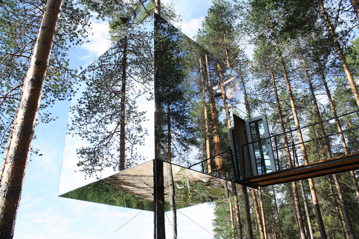 prenez-de-la-hauteur-avec-ses-somptueuses-maisons-perchees-dans-les-arbres49