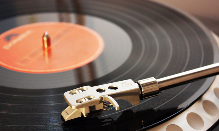 amoureux-de-la-musique-vous-pourrez-bientot-imprimer-vos-fichiers-mp3-sur-des-vinyles-une