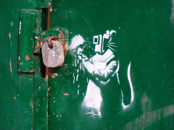 decouvrez-le-celebre-street-art-de-banksy-a-travers-80-oeuvres48