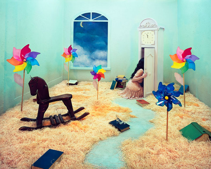 decouvrez-les-incroyables-photographies-surrealistes-non-retouchees-de-jee-young-lee12