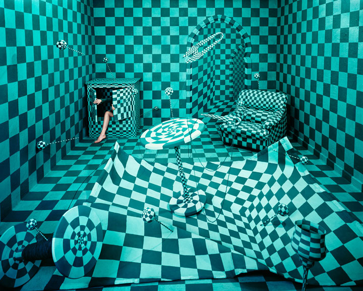 decouvrez-les-incroyables-photographies-surrealistes-non-retouchees-de-jee-young-lee14