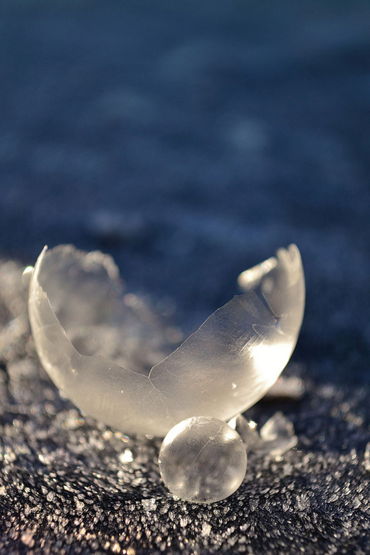 des-sumbliles-bulles-de-savon-gelees-par-le-froid11