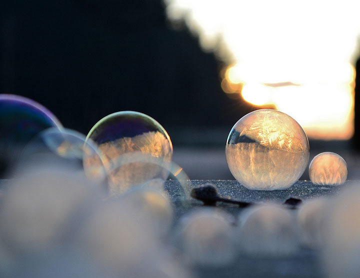 des-sumbliles-bulles-de-savon-gelees-par-le-froid17