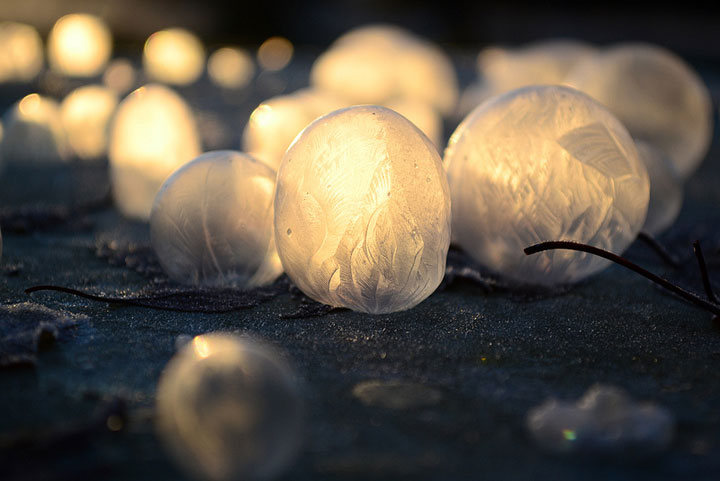 des-sumbliles-bulles-de-savon-gelees-par-le-froid31