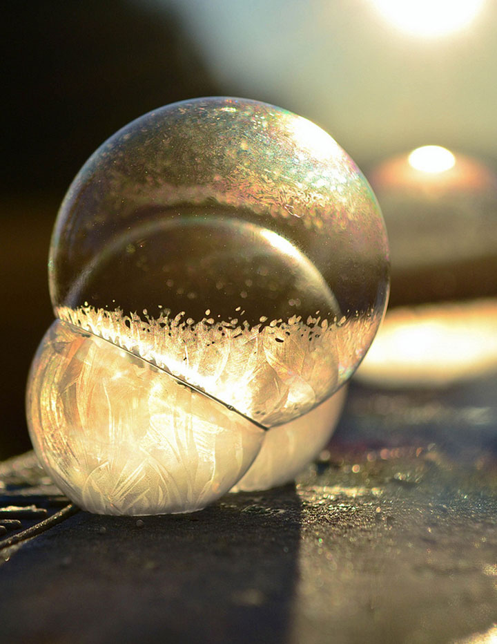 des-sumbliles-bulles-de-savon-gelees-par-le-froid5