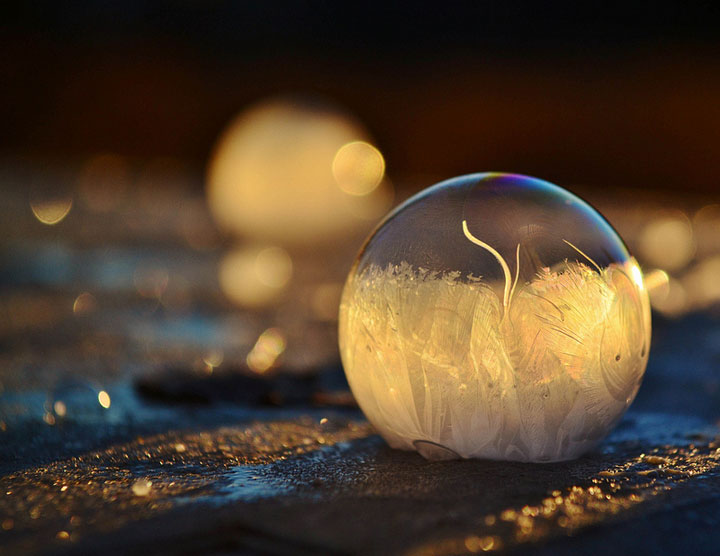 des-sumbliles-bulles-de-savon-gelees-par-le-froid7