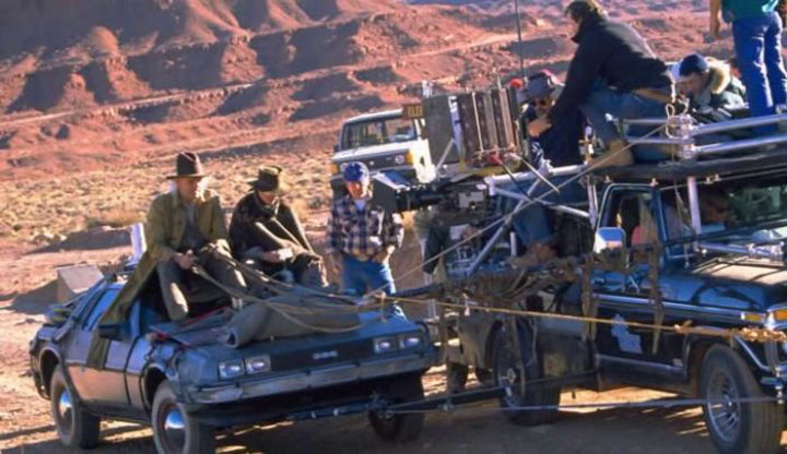 entrez-dans-les-coulisses-du-film-culte-retour-vers-le-futur-a-travers-ces-42-photographies-inedites23