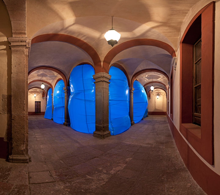 interieurs-gonfles-par-des-ballons14