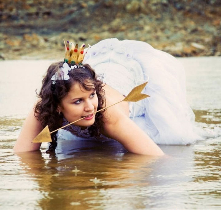 photographies-de-mariages-en-russie-un-rituel-tres-particulier03