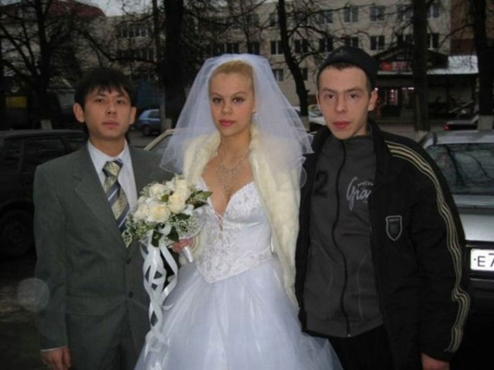 photographies-de-mariages-en-russie-un-rituel-tres-particulier16